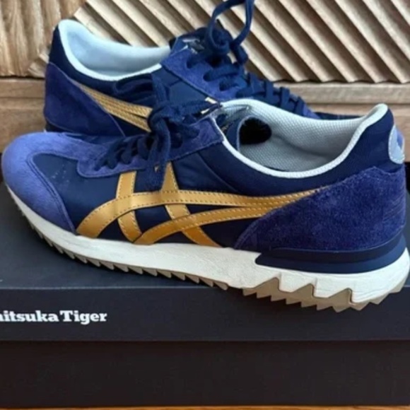 Onitsuka Tiger by Asics California 78 Ex unisex Navy and Gold Sneakers - Picture 2 of 5